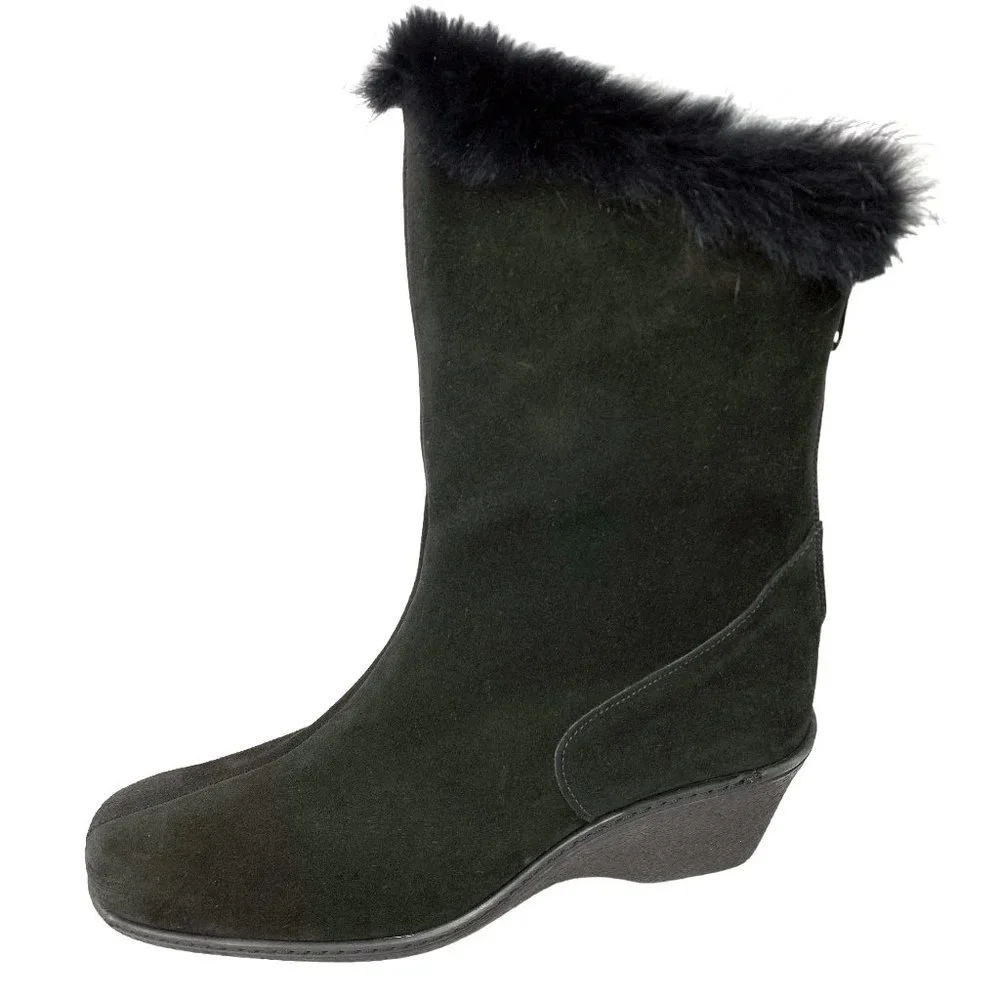 MAXINE Of Canada Waterproof Black Suede Insulated Rear Zip Wedge‎ Boots